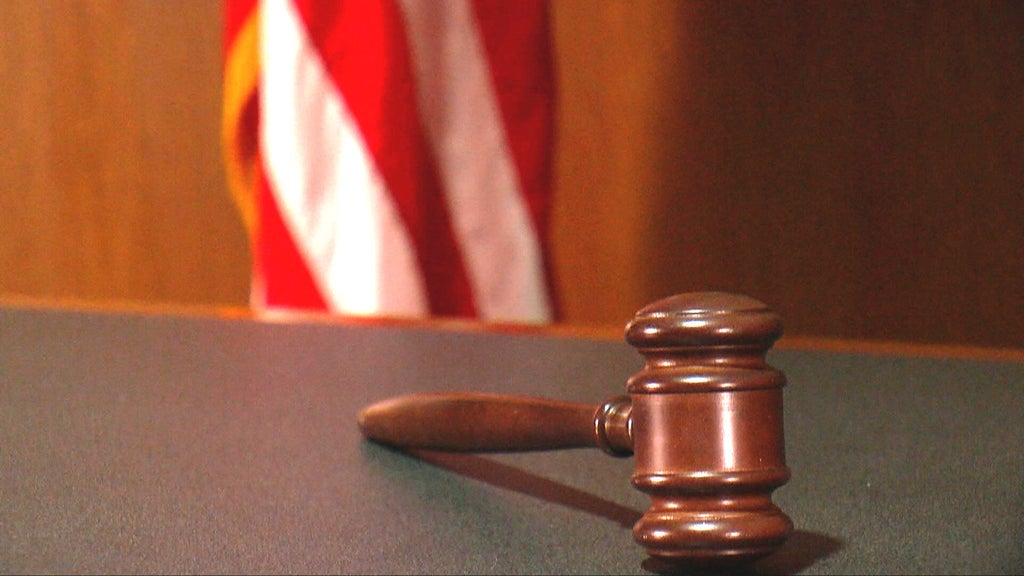 New Jersey teacher pleads guilty to having sexual relationship with student who lived at her home — Wayne Schools news